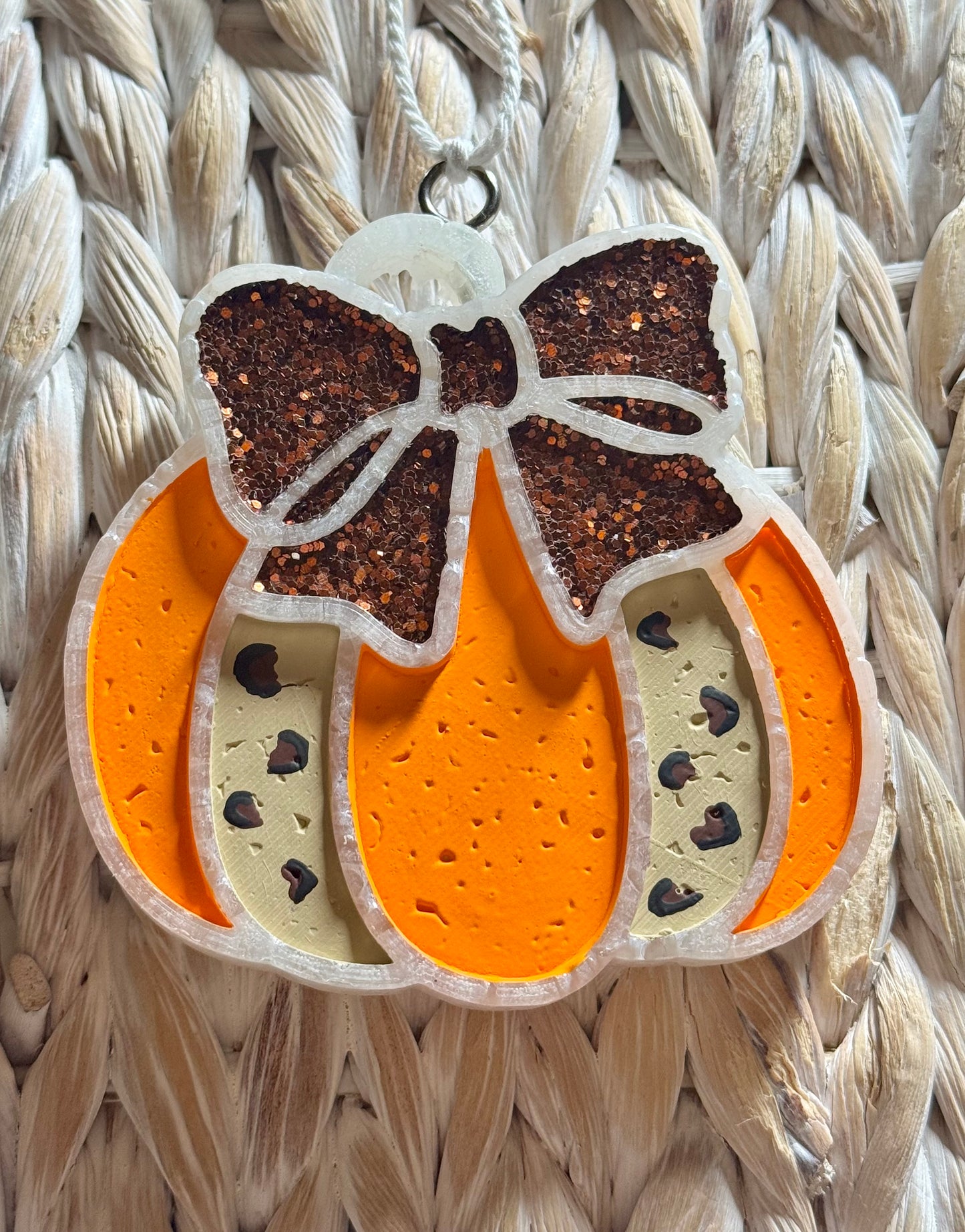 Pumpkin With Bow
