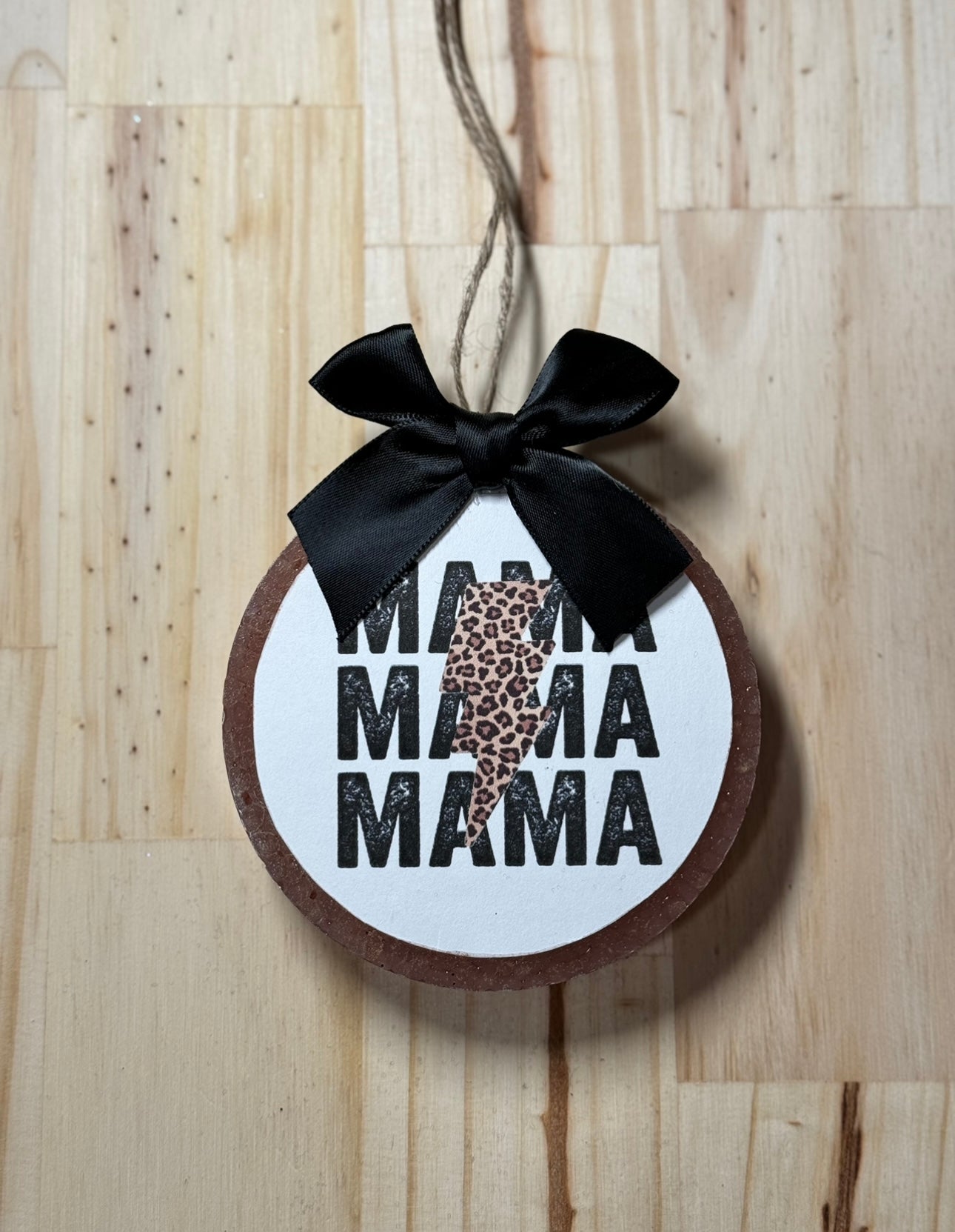 Mama Round Freshie
